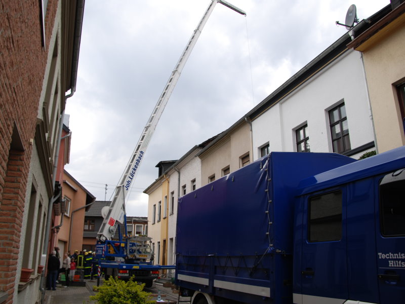 Unterstützung durch einen Autokran