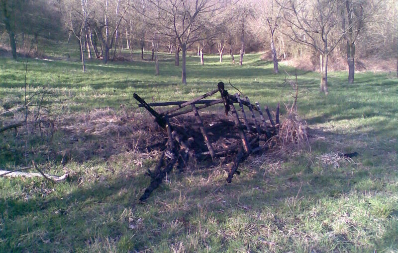 Zerstörter Hochstuhl