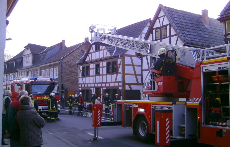 Übung an einem Wohnhaus