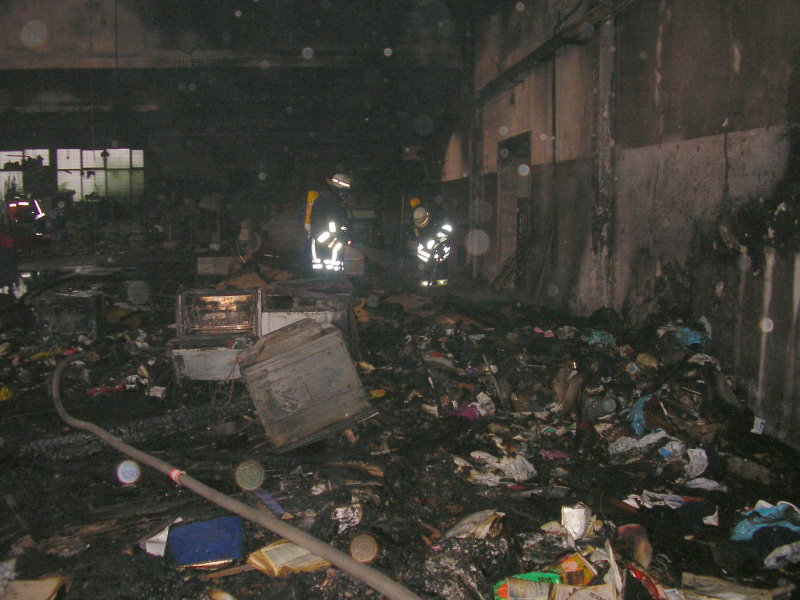 Ablöschen letzter Glutreste