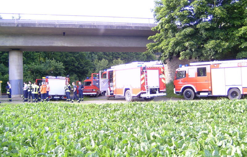 Treffpunkt unterhalb der B266