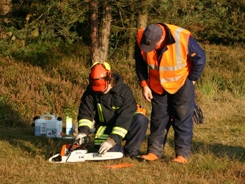Vorbereiten der Kettensägen