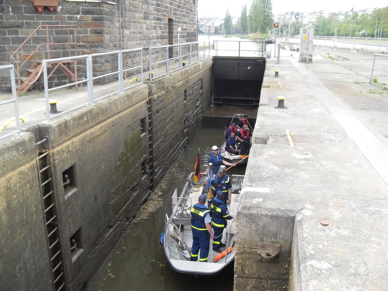 Langsames Ablassen des Wassers