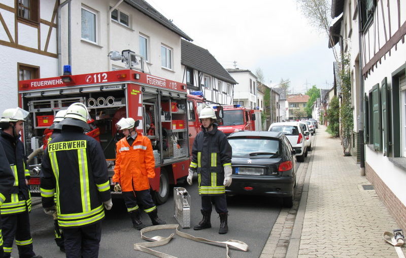 Zahlreiche Feuerwehrkräfte waren vor Ort