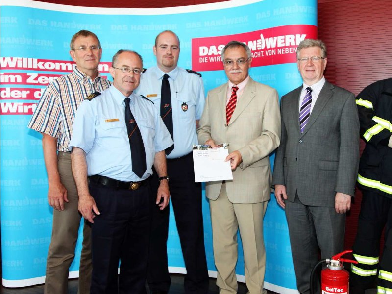 Zusammenarbeit von Feuerwehr und Handwerk