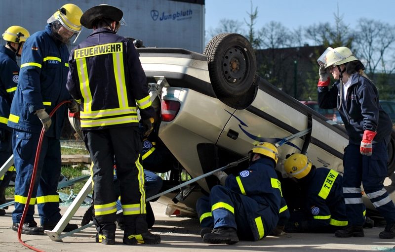 Retten aus Fahrzeugen war das Thema