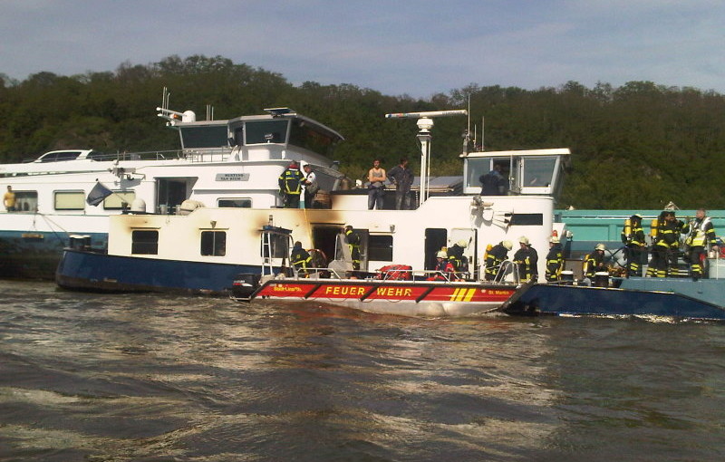 Es brannte im Wohnbereich des Schiffes