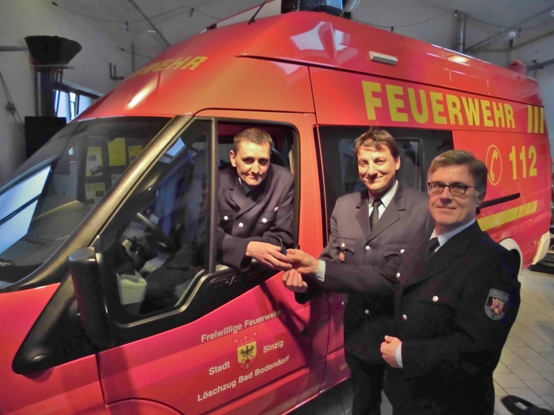 Bürgermeister Kroeger übergab die Schlüssel