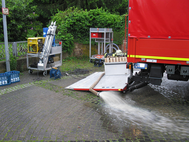 Wasser wird abgepumpt