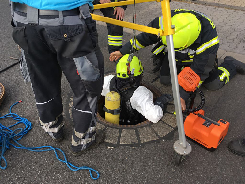 11.09.2017 - Auslaufender Dieselkraftstoff