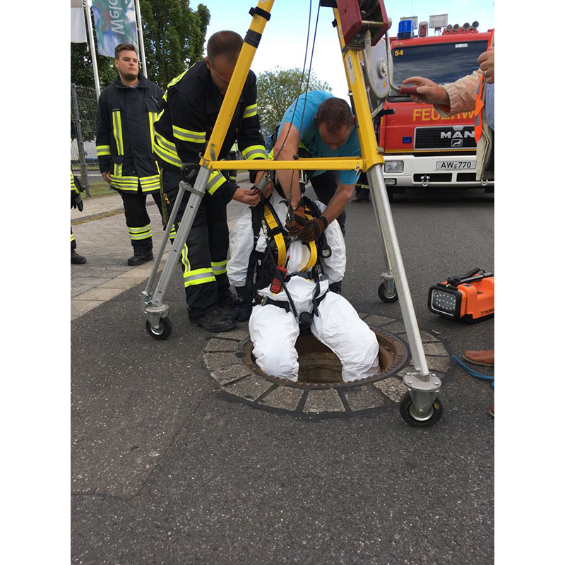 11.09.2017 - Auslaufender Dieselkraftstoff