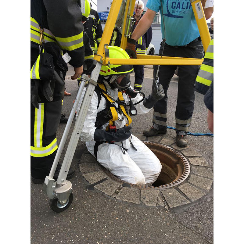 11.09.2017 - Auslaufender Dieselkraftstoff