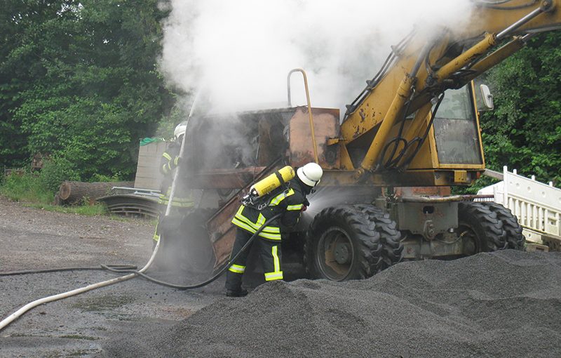 13.06.2018 - Baggerbrand in Löhndorf