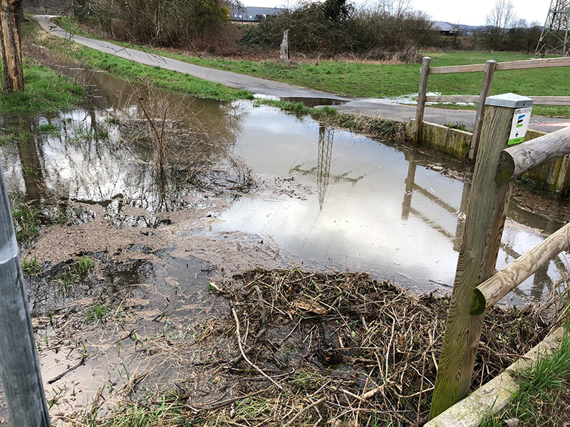 16.03.2019 - Sperrung Ahrbrücke am Schwanenteich