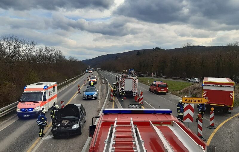 26.03.2021 - Verkehrsunfall B9