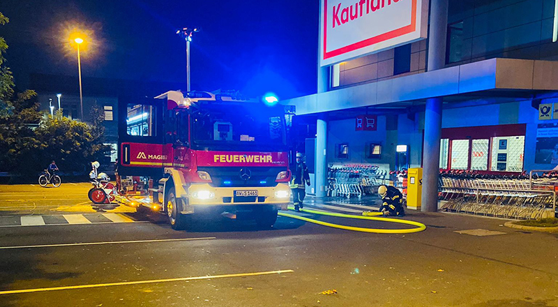 10.10.2021 - Brand Einkaufswagen