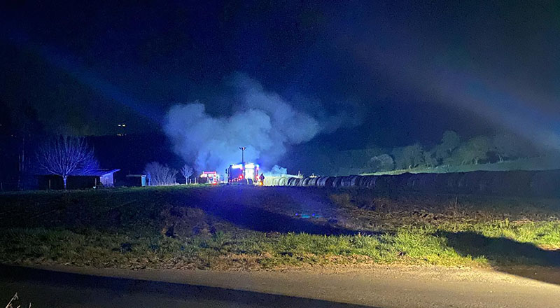 27.03.2022 - Strohballenbrand in Koisdorf